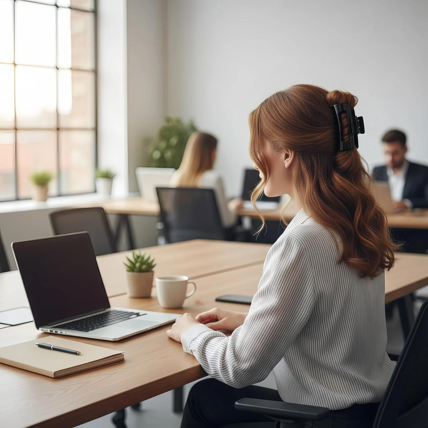 Shark Clip: Shatterproof & Break-Resistant, Hair Claws Protects Head from Impact